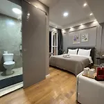 Urban Budget Appartement *