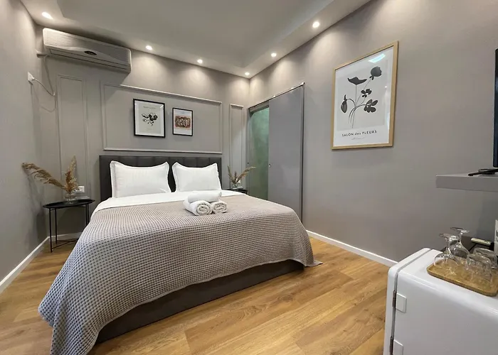 Urban Budget * ティラナ